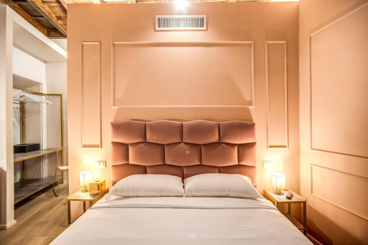Capranica Private Suites Roma Ngoại thất bức ảnh